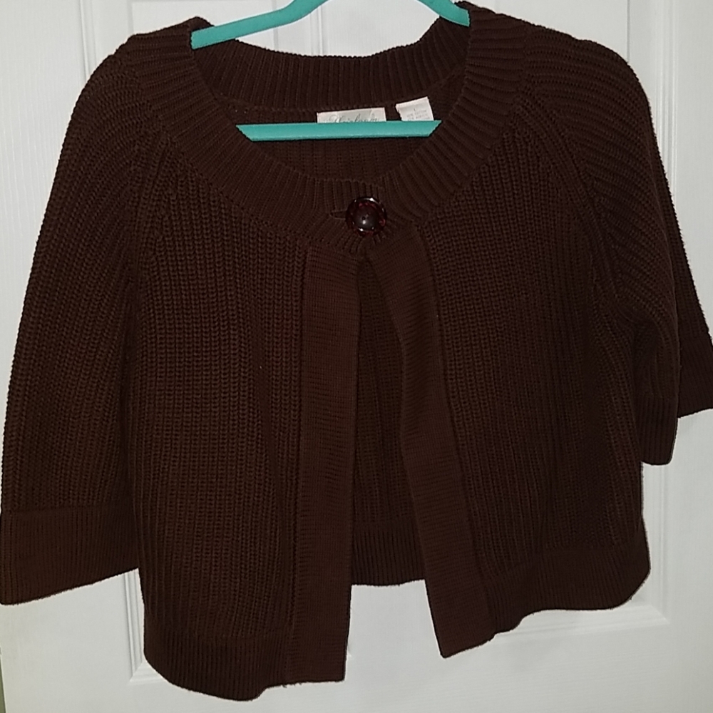 Quarter sleeve cardigan
